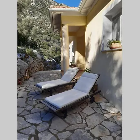 Sunrise With Stunning Views And Private Pool * Katokhórion