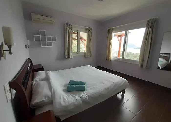 别墅 Sunrise With Stunning Views And Private Pool Katokhórion