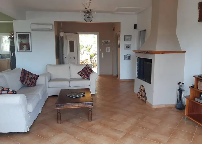 Villa Sunrise With Stunning Views And Private Pool Katokhórion